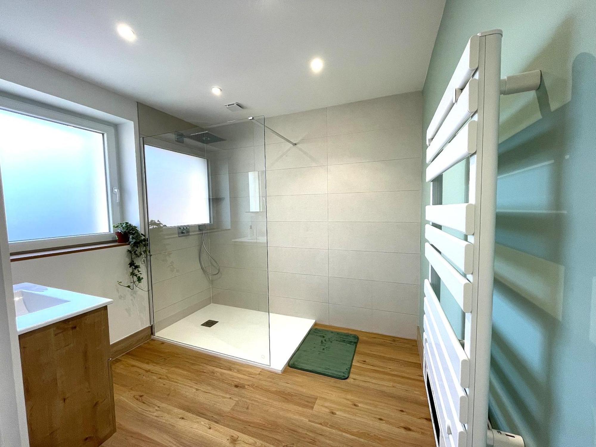 Appartement Moderne Et Spacieux, A 10 Min De La Gare 콜마 외부 사진